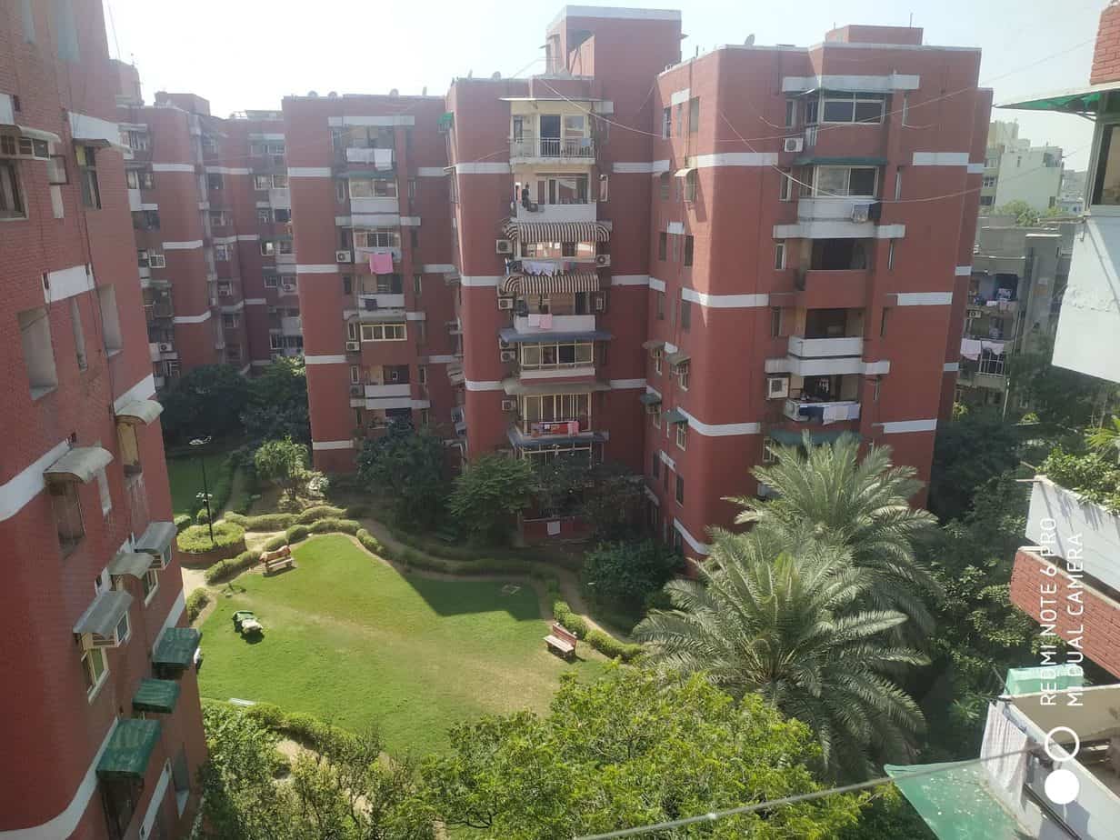 2 bhk flats for sale in paradise apartment patparganj