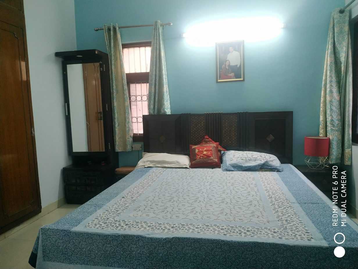 Retreat Apartments 3 bhk with 3 toilet bathroom for sale ip extanesion